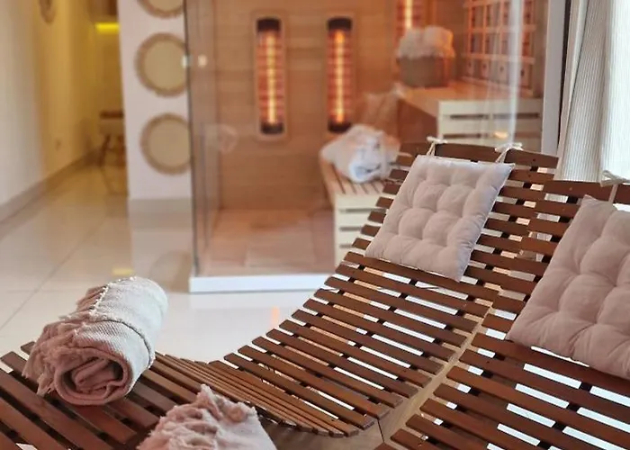 Spa Love Ceglana 1 A Sauna,,Jaccuzi Dla Dwojga Na Wylacznosc